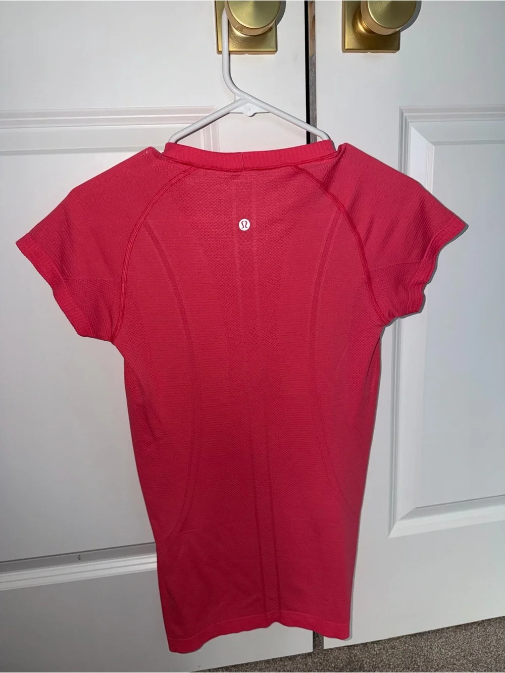 lululemon athletica lightweight pink